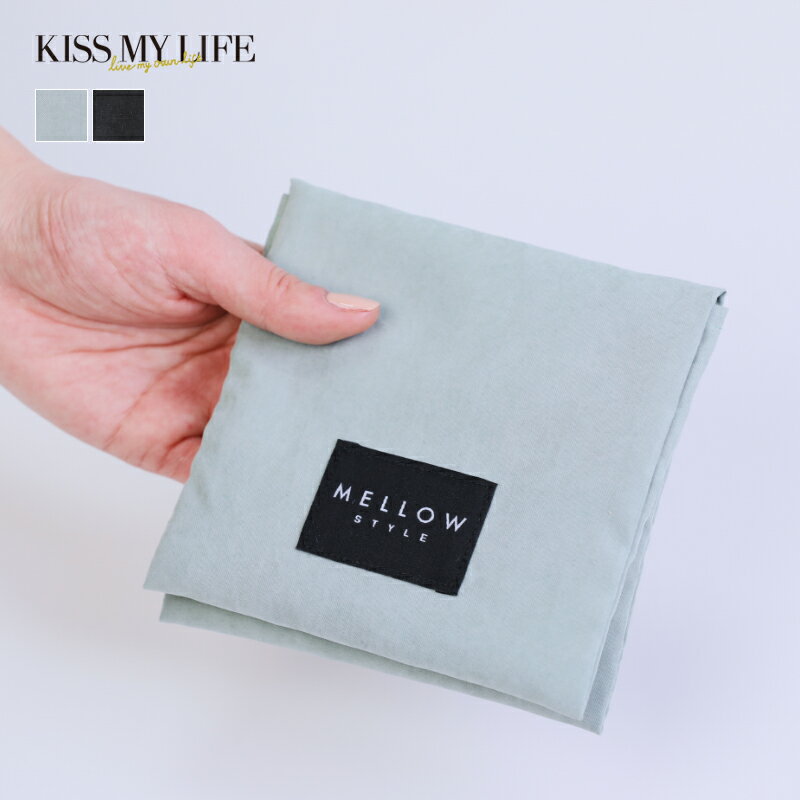 商品名 Mellow パッドポーチ サイズ・素材 サイズ 約13cm×13cm 重さ 約15g 素材 ポリエステル 商品について 気づかれにくいハンカチデザインで、さりげなく持ち歩きができます。 ポーチを開くと両サイドにポケットがあり使い分...