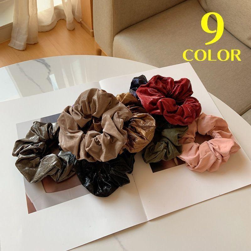 シュシュ レディース ヘアアクセサリー ヘアゴム レザー調 シンプル 無地 ヘアアレンジ まとめ髪 おし..