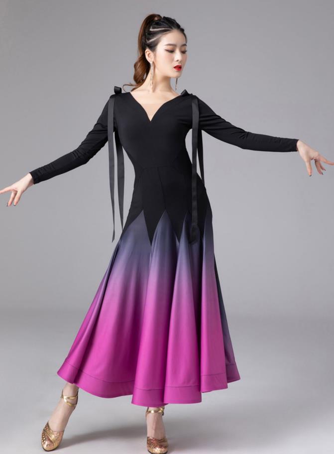 楽天Tokiwa33新入荷/送料無料 ワンピース 社交ダンス タンゴ/ラテンドレス キラキラ ラインストーン フリンジ 発表会 競技 練習 演出 タッセル 高級感 お洒落 豪華 キャバクラスパンコール フリンジ ラテンダンス