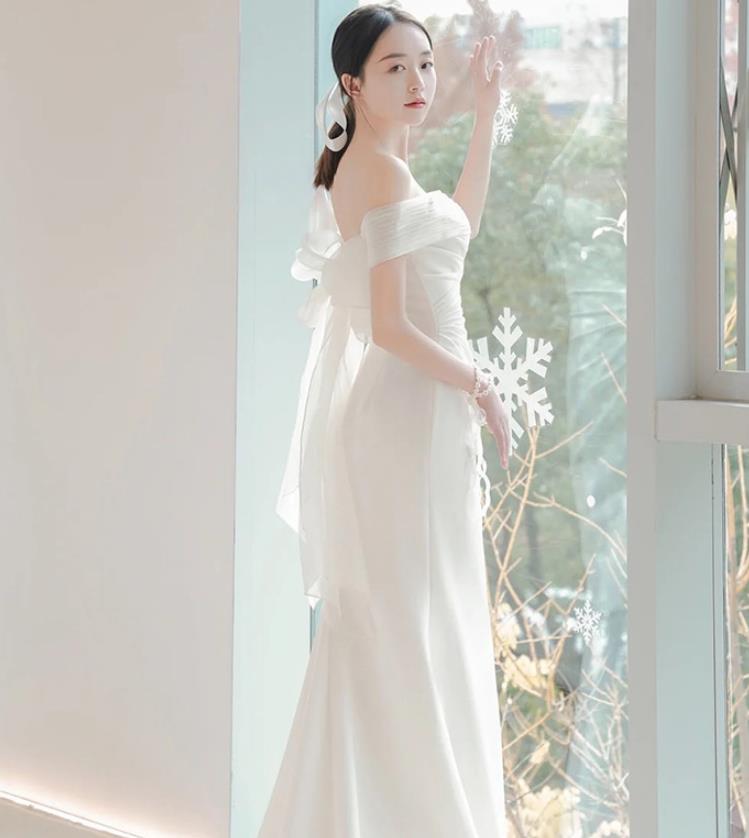 新入荷/ウエディングドレス/花嫁/Aライン/マーメイド/無地/オフショルダー/トレーン 引き裾 ひきすそ パーティードレス ワンピース 結婚式 安い 写真撮...