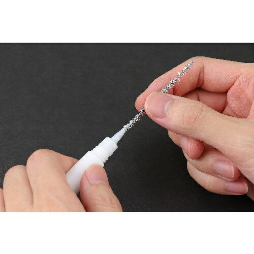 ほぼ日のアースボール PLAY サッカーボールタイプのアースボール。アプリをかざすと地球の「今」がリアルタイムに見える地球儀です。直径約22cm