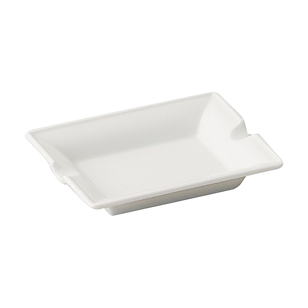 ●型番：54-16600007 ●サイズ（約）：11.1×9×1.6cm ●産地：日本製 ●材質：陶磁器 ●レンジ可能　食洗機可能　オーブン不可※サイズは食器の厚みを含むサイズです。 ※サイズ・重量・容量・色味は多少の誤差がございます。 ※商品画像の小物はイメージです。商品には含まれません。 【和食器/灰皿/白系/15cm以下】 陶器屋プロは産地直送、だから格安の食器販売ができます。 陶器屋プロの食器は、陶磁器の生産シェア日本一を誇る岐阜県土岐市をはじめとする「美濃焼」が中心です。 美濃焼には伝統的な織部や志野をはじめ、織部・志野・黄瀬戸・染付け・赤絵・青白磁の器など様々あります。 他にも人気の波佐見焼・備前焼・有田焼や、おしゃれでモダンな器まで製作しており産地直送で格安で販売。 また、家庭用食器から飲食店で使う業務用食器まで、格安食器から陶芸作家の手造り作品など幅広く取り扱っております。 飲食店様の店舗開店・開業の際のトータルコーディネートや名入れ食器も対応いたします。 お探しの器がある方や、納期・数量・ご予算などご要望がございましたら何でもお気軽にご相談ください。●型番：54-16600007 ●サイズ（約）：11.1×9×1.6cm ●産地：日本製 ●材質：陶磁器 ●レンジ可能　食洗機可能　オーブン不可※サイズは食器の厚みを含むサイズです。 ※サイズ・重量・容量・色味は多少の誤差がございます。 ※商品画像の小物はイメージです。商品には含まれません。 【和食器/灰皿/白系/15cm以下】