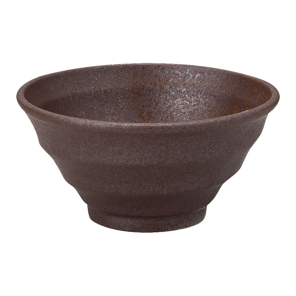 ●型番：63-12-97-11 ●サイズ（約）：12.7×6.3cm ●容量（約）：310cc ●産地：日本製 ●材質：磁器 ●レンジ可能　食洗機可能　オーブン不可 ●陶器の特性上、以下の物は良品としてメーカー検品範囲内となっております。 下記理由での返品、交換はお受けできませんのでご了承ください。 ・小さなピンホール・鉄粉・擦り・カタつき、歪み・食器ごとの個体差・表面の凸凹 ※サイズは食器の厚みを含むサイズです。 ※サイズ・重量・容量・色味は多少の誤差がございます。 ※商品画像の小物はイメージです。商品には含まれません。 【サイズ別/約13cm/和食器/丼/小丼/茶系】 陶器屋プロは産地直送、だから格安の食器販売ができます。 陶器屋プロの食器は、陶磁器の生産シェア日本一を誇る岐阜県土岐市をはじめとする「美濃焼」が中心です。 美濃焼には伝統的な織部や志野をはじめ、織部・志野・黄瀬戸・染付け・赤絵・青白磁の器など様々あります。 他にも人気の波佐見焼・備前焼・有田焼や、おしゃれでモダンな器まで製作しており産地直送で格安で販売。 また、家庭用食器から飲食店で使う業務用食器まで、格安食器から陶芸作家の手造り作品など幅広く取り扱っております。 飲食店様の店舗開店・開業の際のトータルコーディネートや名入れ食器も対応いたします。 お探しの器がある方や、納期・数量・ご予算などご要望がございましたら何でもお気軽にご相談ください。●型番：63-12-97-11 ●サイズ（約）：12.7×6.3cm ●容量（約）：310cc ●産地：日本製 ●材質：磁器 ●レンジ可能　食洗機可能　オーブン不可 ●陶器の特性上、以下の物は良品としてメーカー検品範囲内となっております。 下記理由での返品、交換はお受けできませんのでご了承ください。 ・小さなピンホール・鉄粉・擦り・カタつき、歪み・食器ごとの個体差・表面の凸凹 ※サイズは食器の厚みを含むサイズです。 ※サイズ・重量・容量・色味は多少の誤差がございます。 ※商品画像の小物はイメージです。商品には含まれません。 【サイズ別/約13cm/和食器/丼/小丼/茶系】
