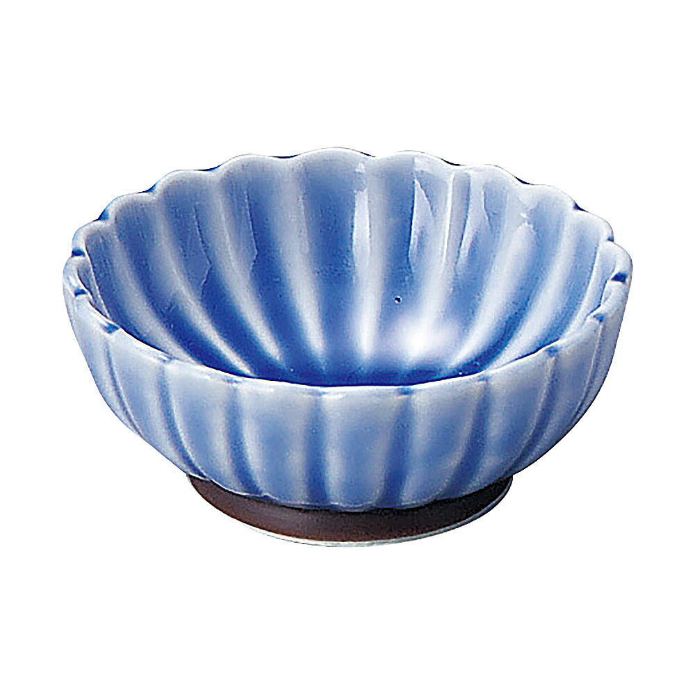 ●型番：65-56181090 ●サイズ（約）：直径6.9×3cm ●産地：日本製 ●材質：陶磁器 ●レンジ可能　食洗機可能　オーブン不可※サイズは食器の厚みを含むサイズです。 ※サイズ・重量・容量・色味は多少の誤差がございます。 ※商品画像の小物はイメージです。商品には含まれません。 【和食器/鉢/小付/青系/15cm以下】 陶器屋プロは産地直送、だから格安の食器販売ができます。 陶器屋プロの食器は、陶磁器の生産シェア日本一を誇る岐阜県土岐市をはじめとする「美濃焼」が中心です。 美濃焼には伝統的な織部や志野をはじめ、織部・志野・黄瀬戸・染付け・赤絵・青白磁の器など様々あります。 他にも人気の波佐見焼・備前焼・有田焼や、おしゃれでモダンな器まで製作しており産地直送で格安で販売。 また、家庭用食器から飲食店で使う業務用食器まで、格安食器から陶芸作家の手造り作品など幅広く取り扱っております。 飲食店様の店舗開店・開業の際のトータルコーディネートや名入れ食器も対応いたします。 お探しの器がある方や、納期・数量・ご予算などご要望がございましたら何でもお気軽にご相談ください。●型番：65-56181090 ●サイズ（約）：直径6.9×3cm ●産地：日本製 ●材質：陶磁器 ●レンジ可能　食洗機可能　オーブン不可※サイズは食器の厚みを含むサイズです。 ※サイズ・重量・容量・色味は多少の誤差がございます。 ※商品画像の小物はイメージです。商品には含まれません。 【和食器/鉢/小付/青系/15cm以下】