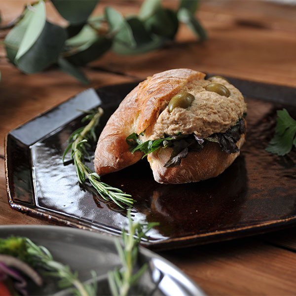 Rakuten - グルメスタイル アングルブラウン M 約19.5cm 洋食器 変形プレート 15cm〜25cm 日本製 美濃焼 業務用 カフェ風 おしゃれ g-1933-16-sp02