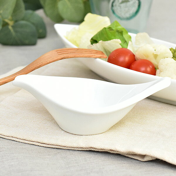 Rakuten - グルメスタイル 白磁トリ 約13cm 白系 洋食器 変形ボール 15cm以下 業務用 g-2344-13-sp02