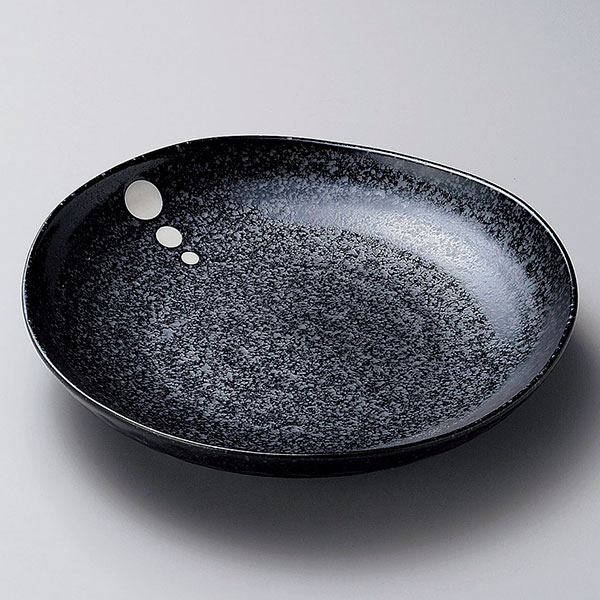 Rakuten - ドット黒三角8.0皿 約23cm 黒系 和食器 丸中皿 業務用 29-207-239-ya