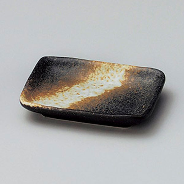 Mino Ware - 黒吹長角小皿 約10.2cm 黒系 和食器 小皿 日本製 美濃焼 業務用 取り皿 豆皿 プチ皿 プレート デザート皿 しょうゆ皿 スパイス皿 和皿 和食屋 29-231-499-to