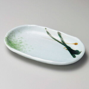 美濃路玉渕だえん皿 約19.8cm 白系 緑系 和食器 フルーツ皿・銘々皿・取皿 日本製 美濃焼 業務用 取り皿 プレート 中皿 和皿 デザート皿 和風カフェ 旅館 飲食店 和食屋 レストラン 28-223-048-ho