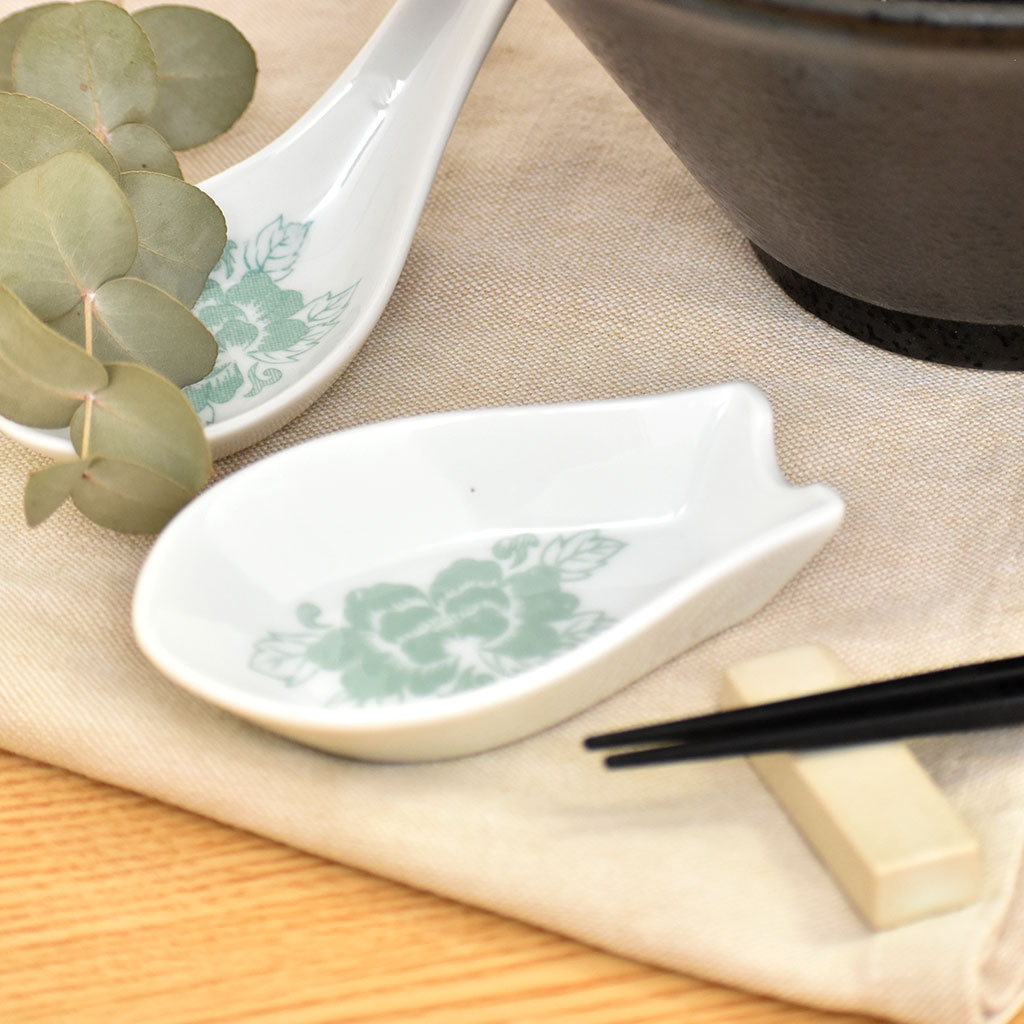 ヒスイぼたん レンゲ台のみ 約9.5cm 緑系 中華食器・アジアン食器 レンゲ 磁器 日本製 美濃焼 業務用 ..