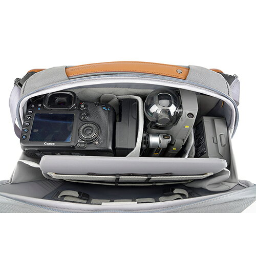 特価COMのバンガード VANGUARD VEO CITY CB34 GY グレー VEO CITY クロスボディバッグ 2way 8L VEOCITYCB34GY｜アングル2