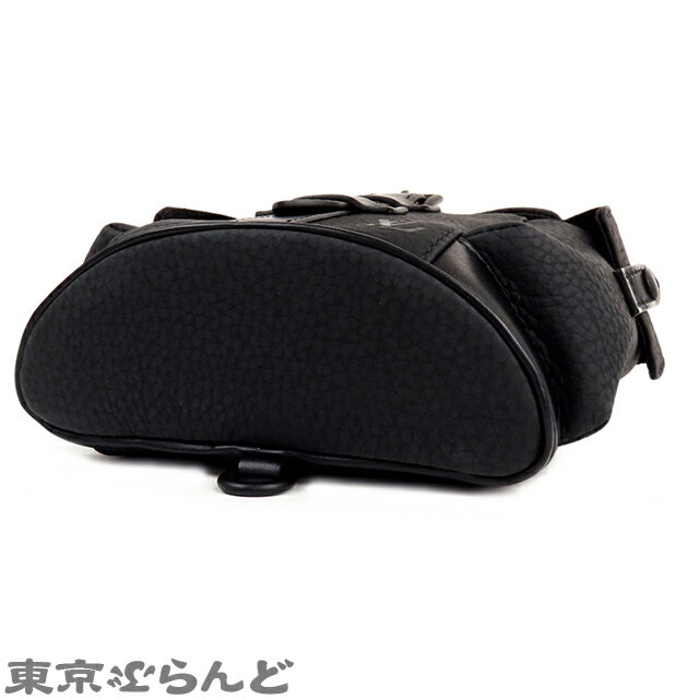 ルイヴィトン LOUIS VUITTON トリヨン クリストファー XS ショルダーバッグ ボディバッグ ブラック 黒 M58495 現行品 メンズ 送料無料 【中古】【9.4〜9.17 期間限定ポイント3倍】 101614659