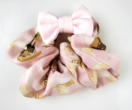 【中古】Angelic Pretty / Melty Creamドーナツシュシュ アンジェリックプリティ B38080_2101