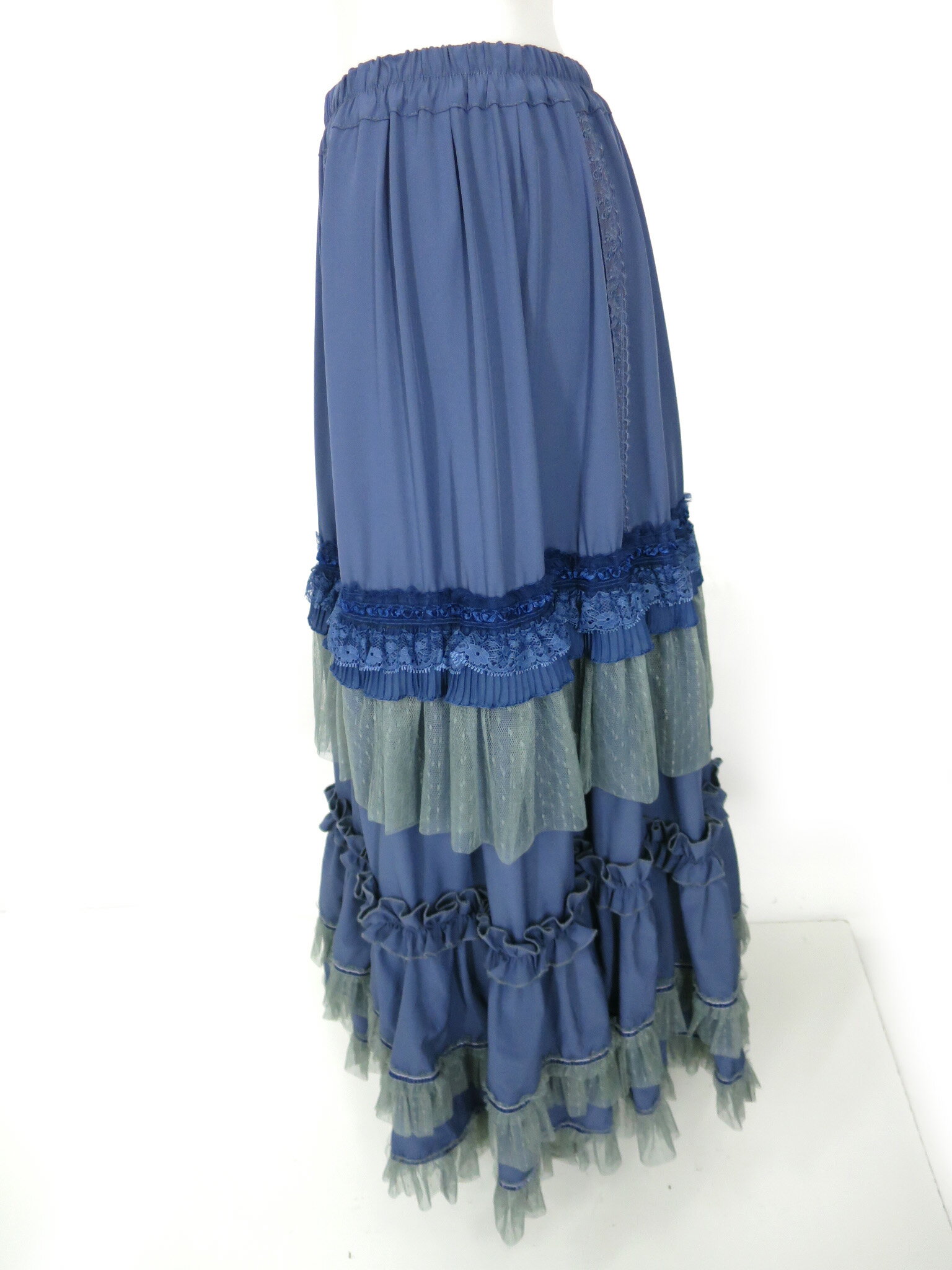 Tokyo Alice 楽天市場店の【中古】 Hoshibako Works / 七色 ワルツ チュールフリルアンダースカート (ロング) 星箱Works ホシバコワークス B72086_2512｜アングル3