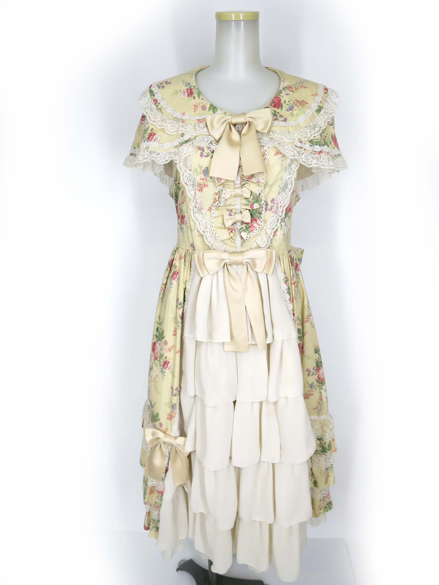  Metamorphose / Clara Doll ケープ付きジャンパースカート (プラスサイズ) メタモルフォーゼタンドゥフィーユ B74773_2605