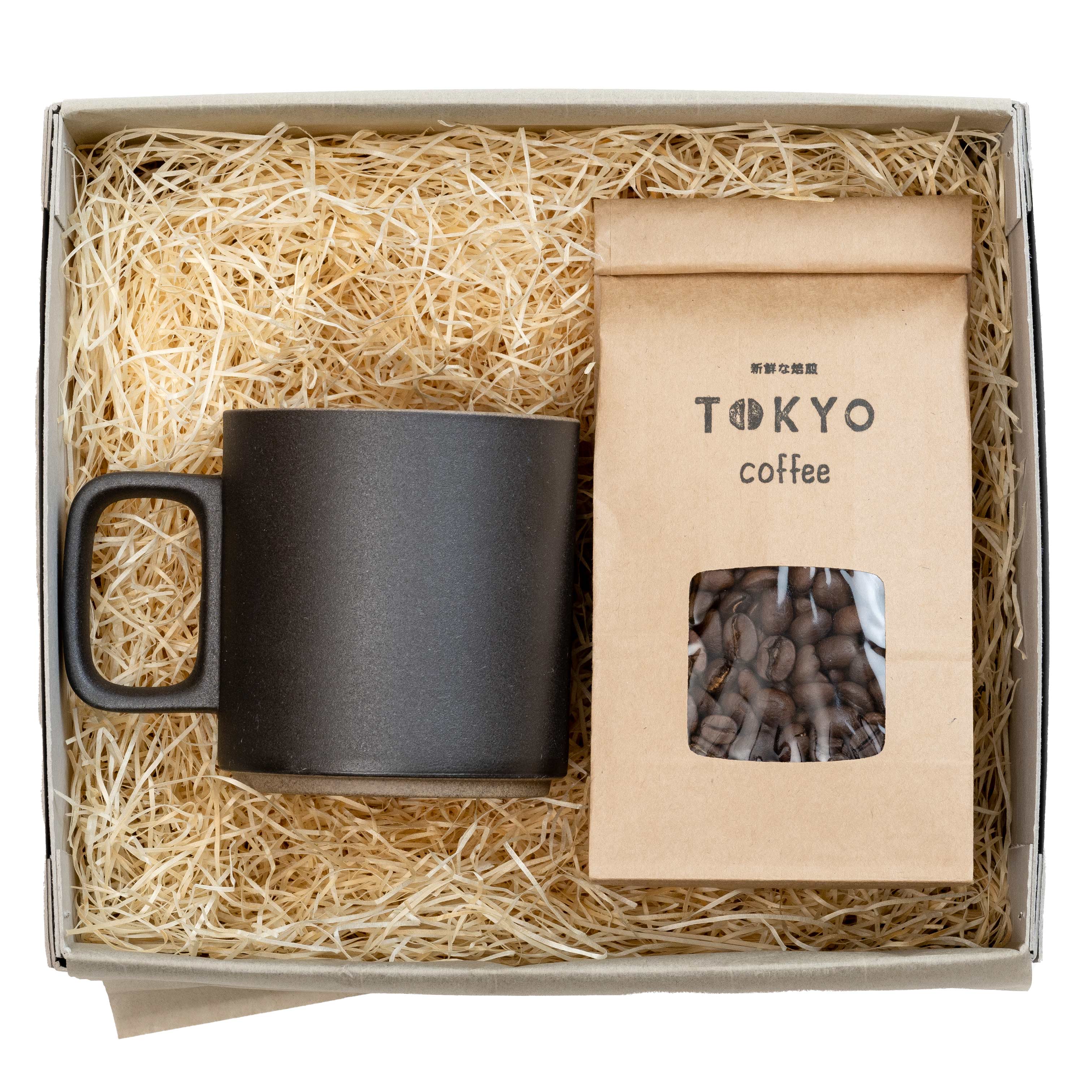 楽天TOKYO COFFEE 楽天市場店オーガニックコーヒー豆 150g x HASAMI PORCELAIN ブラック Mug コラボ プレゼント 波佐見焼 マグカップ と TOKYO COFFEE の ギフトボックス Mサイズ コーヒー好き プレゼント 波佐見焼 プレゼント