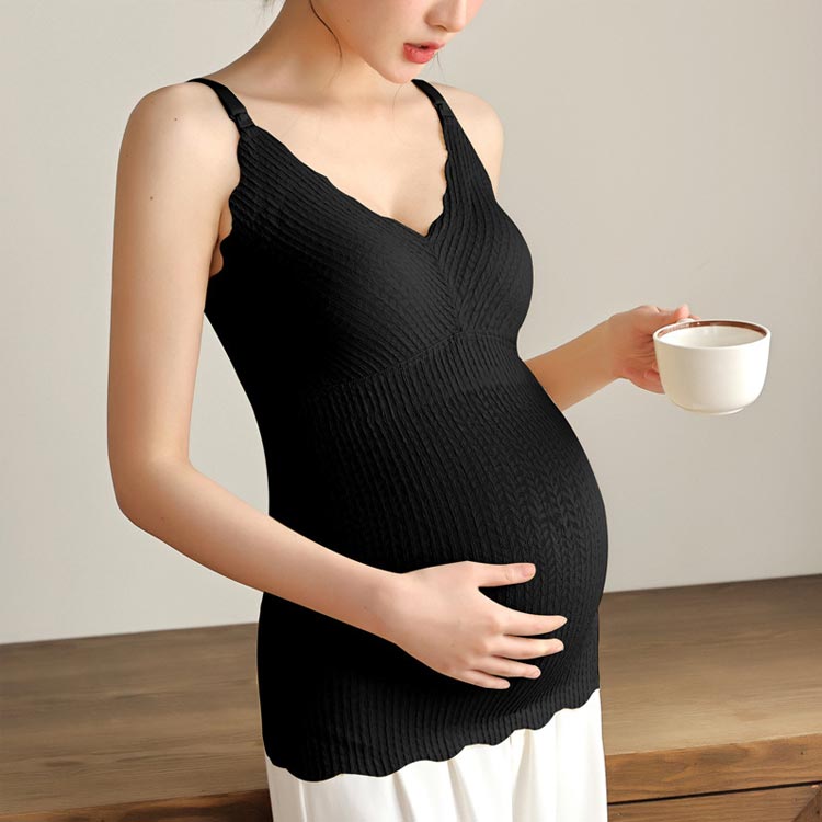 東京ECストアの授乳キャミソール 産前 産後 カップ一体型 マタニティ 授乳ブラ 妊婦 授乳 ブラトップ パッド付き カップ インナー キャミ タンクトップ 下着 授乳ブラタンクトップ かわいい 授乳 ブラジャー 授乳キャミ マタニティキャミ ブラ 上品 シンプル 妊婦｜アングル2
