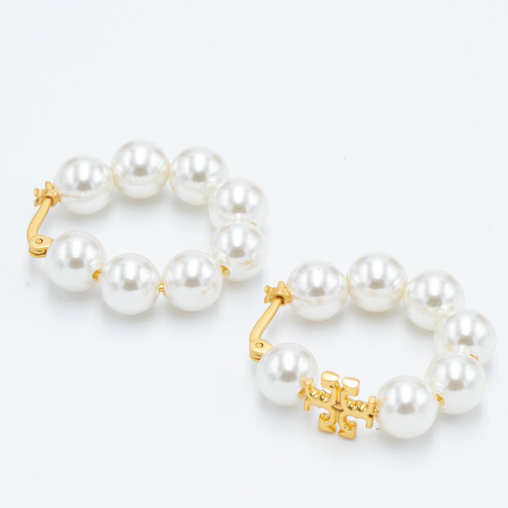 【2023年秋冬新作】トリーバーチ TORY BURCH ピアス ゴールド/アイボリー KIRA PEARL HOOP EARRING 140674 960 ROLLED BRASS/IVORY 2023AW