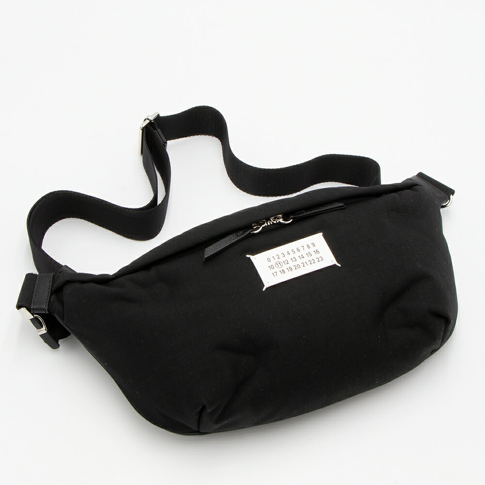 【2024年春夏新作】メゾンマルジェラ MAISON MARGIELA ボディバッグ ブラック GLAM SLAM BODYBAG SB1WB0007 P1511 T8013 BLACK [2024SS]のサムネイル