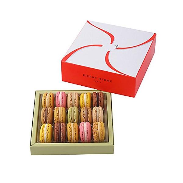 お歳暮 ピエール・エルメ・パリ マカロン 15個セットのサムネイル