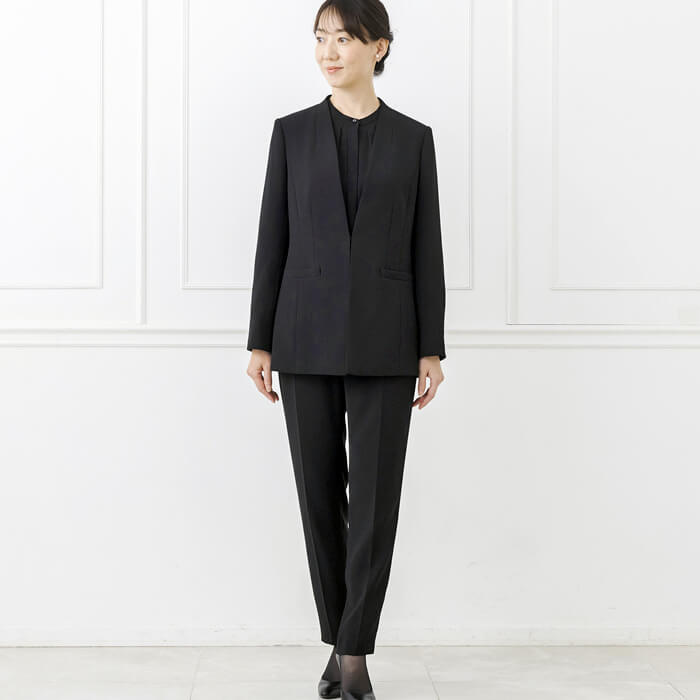 楽天市場】東京ソワール(号数(女性)9号)(パンツスーツ 楽天市場】東京ソワール(号数(女性)9号)(パンツスーツ