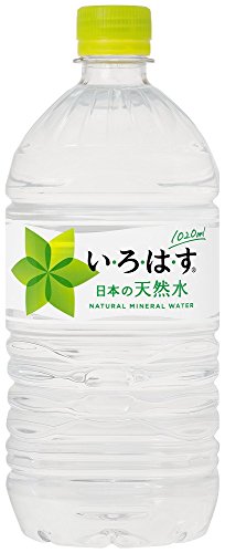 ・ 1.02リットル (x 12) 12569・・Size:1.02リットル (x 12)・原材料:水(鉱水)・ 内容量:1020ml×12本・ カロリー:0kcal/100ml・ 原産国:日本・ 商品サイズ(幅×奥行×高さ):85×85×212mm"商品紹介・・ しぼれるボトルが話題のいろはすより1020mlが登場・植物由来の素材を一部(5~30%)使用したボトルを採用・・・栄養成分・(100mlあたり)ナトリウム1.24mg、カルシウム0.66mg、カリウム0.09mg、マグネシウム0.22mg・・ ご注意（免責）＞必ずお読みください・・ ★尚、この商品のご注文は、一注文に付き2ケースまでとさせて頂きます。 3ケース以上・偶数ごとに一送料になりますので、3ケース以上のご注文は、お手数ですが改めてのご注文をお願いします。※配送に関しての重要事項※・ギフト梱包、のし等は不可となります。・お客様都合で商品発送作業以降のキャンセル不可となります。・弊社提携先倉庫からの発送商品は配送システムを一元管理しており、輸送箱に異なるサイトのロゴが記載されている場合がございます。その為、配送間違いと思われる場合もございますがお受け取りいただきます様お願い致します。※不在時の場合も同様の不在連絡票（再配達）となります。・領収書の発行はシステム上ご注文履歴からお客様ご自身での発行となります。