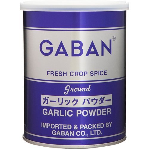 内容量　225g 賞味期限　製造から18ヶ月 保存方法　常温（直射日光、高温多湿を避けて保存してください。） 原材料　ガーリック 商品説明　ユリ科の植物の球根で刺激的な香味(アリシン)がありますが、乾燥したものは臭いがはるかに少ないです。肉や魚の臭み消しの力が強く、世界各地で古くから広く利用されています。生だけでなく、顆粒状やパウダーを用意しておくと、少量を料理に加えるだけで味にコクが出ます。また、水で溶くとおろしにんにくとして使えます。 下味付:レバー料理、焼き肉、ひき肉料理 料理中:餃子、スープ、カレー、パスタ、ステーキ 仕上げ:ドレッシング、マヨネーズ GABANさんは、創業60年の老舗香辛料メーカーです。創業以来、「プロのためのスパイス」の提供をテーマにホテルやレストランで腕を競うシェフに満足いただける品質を維持されてきました。GABANブランドは、高品質なスパイスの定番として、外食産業分野で永年にわたり支持されております。 原料原産地　中国 ご使用例　下味付:レバー料理、焼き肉、ひき肉料理 料理中:餃子、スープ、カレー、パスタ、ステーキ 仕上げ:ドレッシング、マヨネーズ※配送に関しての重要事項※・ギフト梱包、のし等は不可となります。・お客様都合で商品発送作業以降のキャンセル不可となります。・弊社提携先倉庫からの発送商品は配送システムを一元管理しており、輸送箱に異なるサイトのロゴが記載されている場合がございます。その為、配送間違いと思われる場合もございますがお受け取りいただきます様お願い致します。※不在時の場合も同様の不在連絡票（再配達）となります。・領収書の発行はシステム上ご注文履歴からお客様ご自身での発行となります。※その他重要事項※商品はメーカーリニューアルが行われた場合、順次パッケージ変更品等でのお届けとなります。商品画像が旧パッケージ等の場合がございますがご了承頂きますようお願い申し上げます。