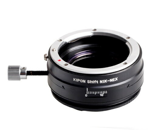 KIPON キポン SHIFT NIKON-S/Eマウントアダプター 対応レンズ： NKON F 対応ボディ：ソニーE アオリ(シフト)機構搭載 対応レンズ：ニコンFマウントレンズ対応ボディ：SONY Eマウント 対応レンズは、ニコンFマウントレンズ です対応カメラ本体は、ソニーEマウントのカメラですアオリ(シフト)機構搭載です素材には上質なアルミ、真鍮を使用しており、軽くて丈夫な作りになっています後玉の大きなレンズは装着できない可能性があります「メニュー」-「セットアップ」-「レンズ無し時のレリーズ」を「許可」にしてください全てのレンズとの取り付けを保証するものではございません。レンズとの相性もございます※生産ロットによりマウントアダプターのデザインが写真と異なる場合がありますつまみのお色はシルバーの場合もございます※お客様のモニター等の環境にて掲載写真とのお色が異なる場合がございます 2