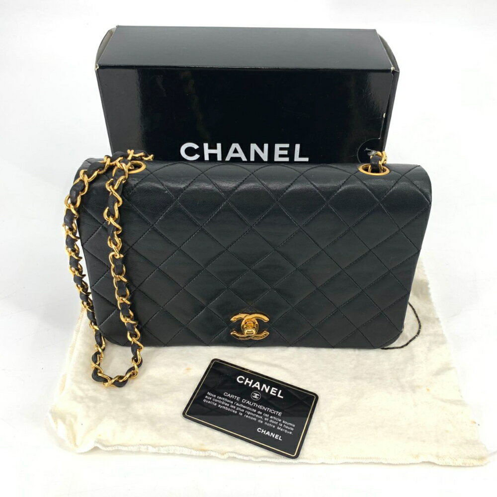 美品 CHANEL シャネル ラムスキン マトラッセ チェーンショルダーバッグ 黒 ゴールド 金具