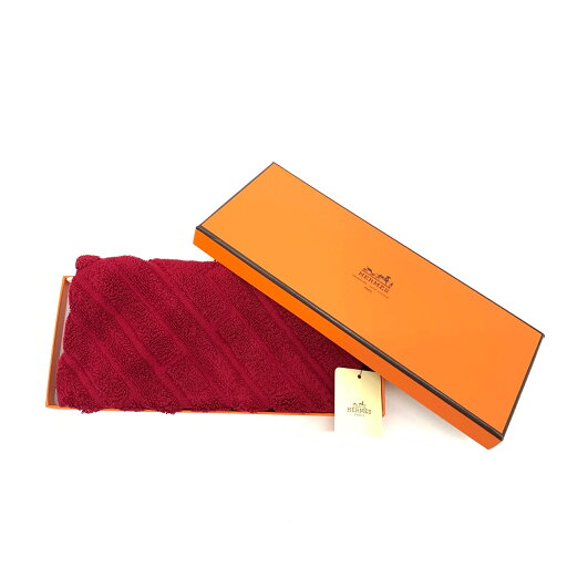 未使用品 HERMES エルメス ハンドタオル ステアーズ ロゴ 総柄 レッド 箱付き 未使用品 HERMES エルメス ハンドタオル ステアーズ ロゴ 総柄 レッド 箱付き