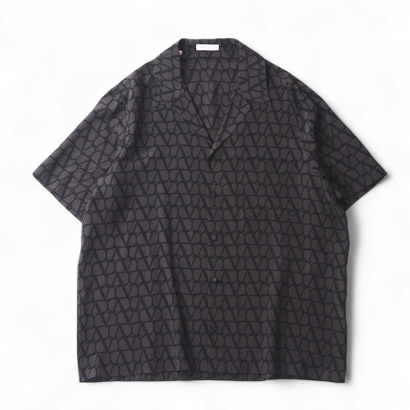 VALENTINO ヴァレンチノ 総柄 シルク シャツ 楽天市場】VALENTINO(素材(生地・毛糸)シルク)(カジュアル