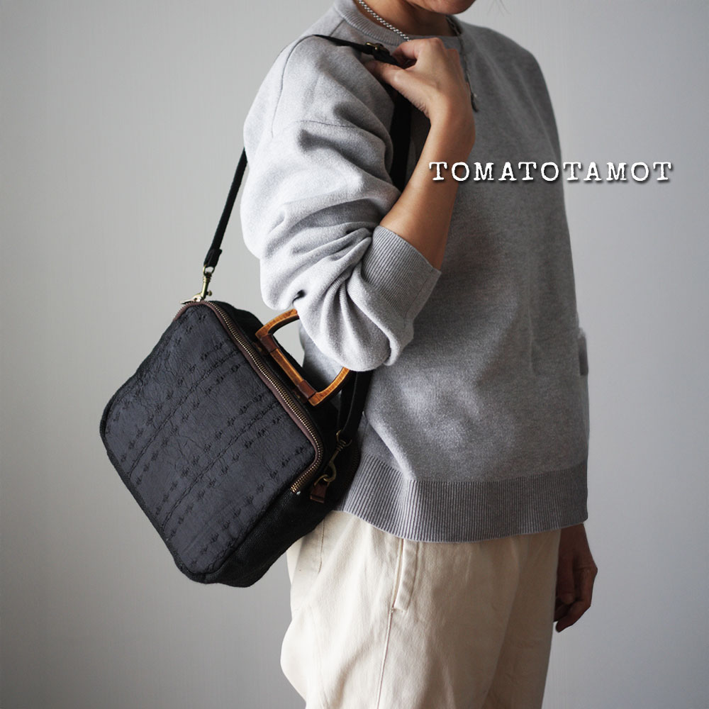 黒 レザー ハンドバッグ 木製ハンドル 卸販売】本牛革バッグ・革小物・アクセサリー 問屋 ｜ 株式会社ジー