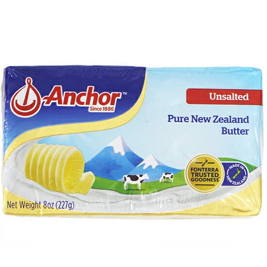 【冷蔵便でのお届けとなります】ニュージーランドのグラスフェッドバターです。管理番号：240211-1■名称：バター ■原材料名：生乳 ■原産国名：ニュージーランド ■保存方法(未開封)：要冷蔵(10℃以下) ■アレルギー：特定：乳 ■栄養成分表示：(100g当たり) エネルギー 739kcal たんぱく質 0.6g 脂質 82.9g 炭水化物 0.6g 食塩相当量 0.03g ■詳細：* グラスフェッドバターとは、牧草主体の放牧酪農で育てた牛の生乳を原料としたバターです。(季節的要因等により牧草以外に一部補助飼料を与えることもあります。) ■販売者：株式会社富澤商店/東京都町田市小山ヶ丘3丁目22-9