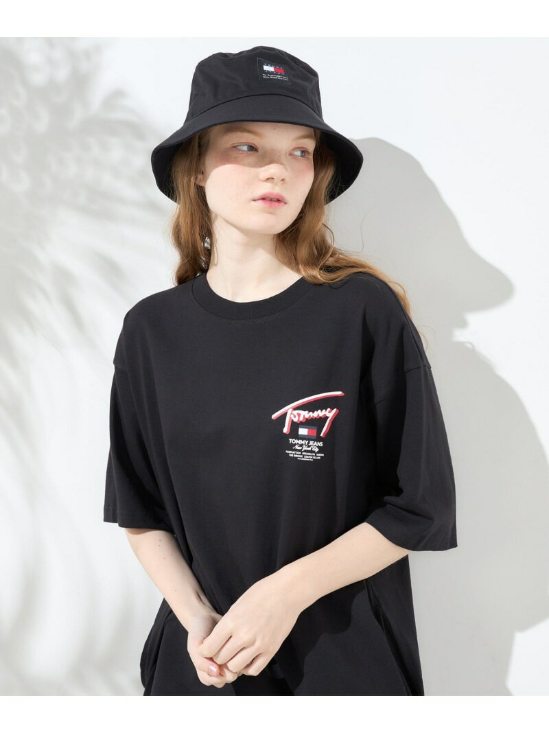 【SALE／10%OFF】(W)TOMMY JEANS(トミージーンズ) ストリートシグネチャーTシャツワンピース TOMMY JEANS トミーヒルフィガー ワンピース・ドレス ワンピース ブラック ホワイト【RBA_E】【送料無料】[Rakuten Fashion]