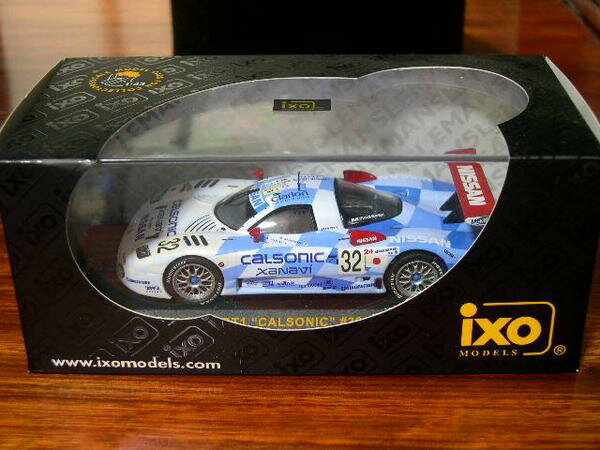 ixo 1/43 LMC034 NISSAN R390 GT-1 #32 Lemans 1998