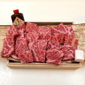 松阪牛 サーロインひとくちステーキ 500g 焼肉のたれ小付 桐化粧箱入り送料無料(一部地域除く)松阪牛 松坂牛 松阪肉 通販 黒毛和牛 牛肉 グルメ 霜降り お祝 ギフト 贈答 ロース 肉 お取り寄せ A4 A5 特産 クール冷蔵便 柔らかい一口サイズ