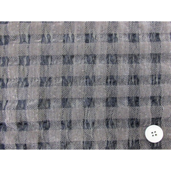 レース生地に起毛チェック柄　（ブラウン）