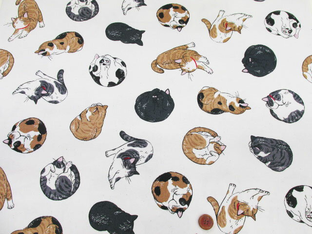 まんまるねこ 三毛猫・茶トラ・猫柄 オックス生地 コスモテキスタイル (猫 ネコ 三毛猫 茶トラ ペット 布 入園入学 内布 裏地 エプロン キッズワンピ キッズスカート サロペット 帽子 カバン ポーチ クロス 巾着 カバーリング 資材 手芸 手作りハンドメイド)