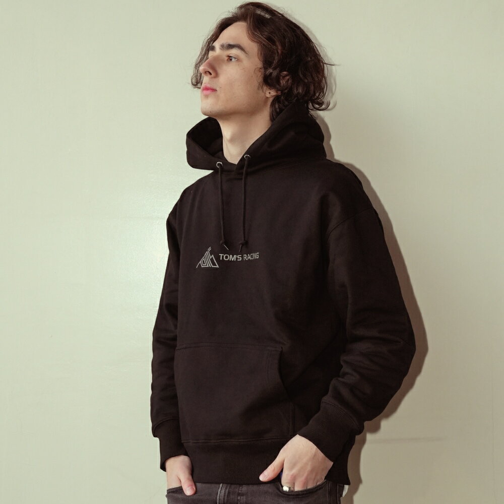 【TOM'S公式】プル オーバー パーカー "TOM'S RACING" ブラック フーディー ワンポイント トムス レーシング 公式 TR24-PO001-