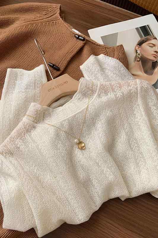 ニット レディース セーター ウール混紡 秋冬 半ハイネック ゆったり 幾何学模様 薄手 フレア袖 オフホ..