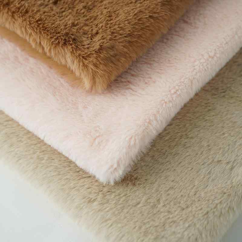 ニット生地 小兔毛 ポリエステル ぬいぐるみ生地 服地 家 текстиль スリッパ 帽子 バッグ 秋冬 あったか