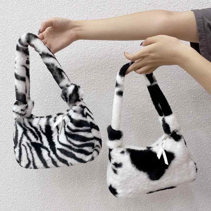 ショルダーバッグ レディース 鞄 カバン アニマル柄 ウシ柄 フェイクファー 斜めがけ 秋冬 ストリート ..