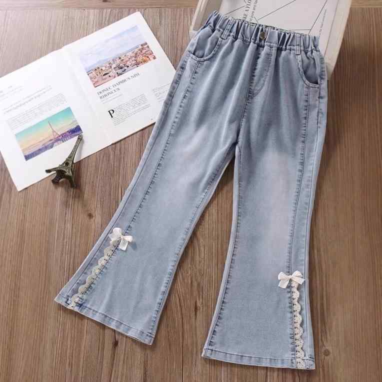 子供用ジーンズ 女の子 プリンセス風 立体バタフライ ストレッチコットン フロントスリット 春秋 薄手 ..