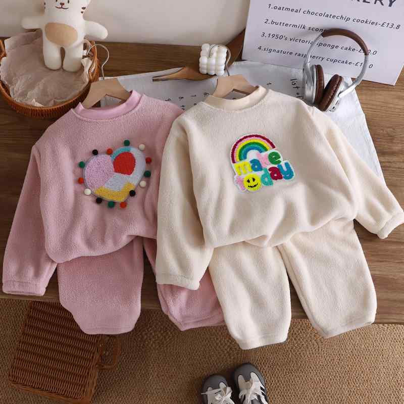 パジャマ キッズ 男女兼用 子供用 裏起毛 厚手 秋冬 上下セット 長袖 ズボン 部屋着 ルームウェア 80 9..