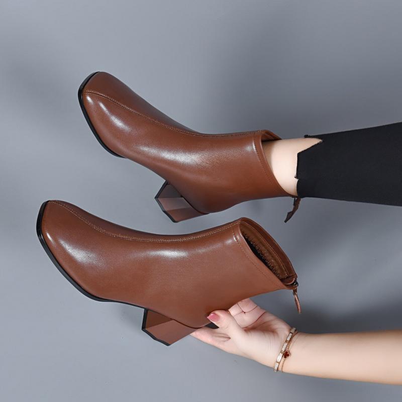 ブーツ レディース ショートブーツ 本革 スエード 太ヒール チャンキーヒール スクエアトゥ ローカット ジップアップ 履きやすい 歩きやすい 痛くない 婦人靴 秋冬 黒 ブラック 茶 ブラウン ベージュ