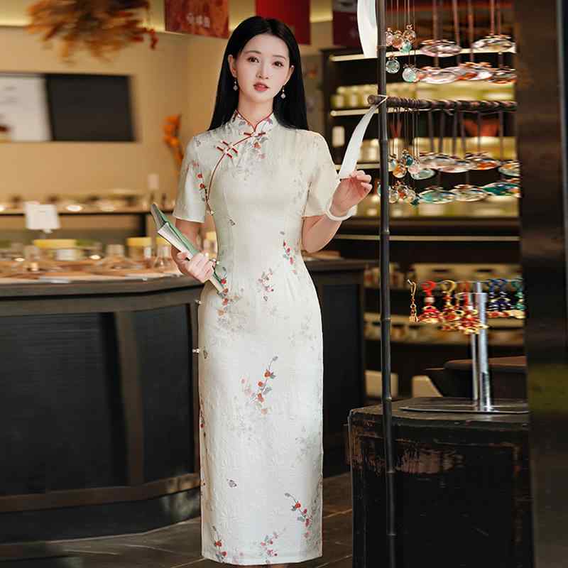 チャイナドレス レディース レトロ 法式 ロング丈 エレガント 提花 スリム 着痩せ ポリエステル 春 通勤