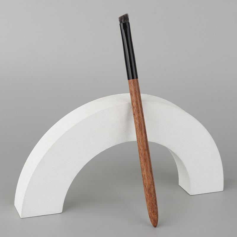 眉ブラシ 斜めカット 眉パウダー 眉マスカラ 柔らかい毛 精密 輪郭 ぼかし 羊毛 馬毛 人工繊維 メイク..