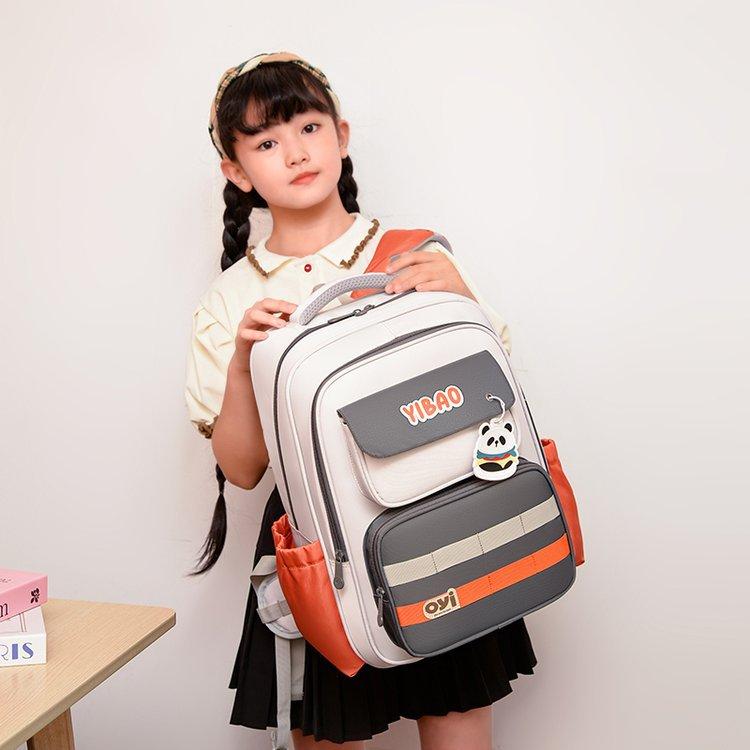 リュックサック キッズ 小学生 女の子 ランドセル 大容量 軽量 肩への負担を軽減 通学 遠足 1年生 2年..