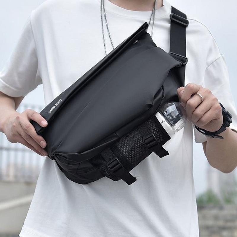 ショルダーバッグ 男性用 大容量 コーデュロイ 褶皱 斜め掛け 鞄 メンズ 自転車 バイク 旅行 アウトド..