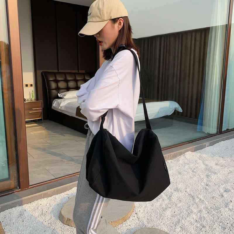 キャンバス バッグ レディース ショルダーバッグ 大容量 斜めがけ 韓国風 布製 トートバッグ 学生 普段..